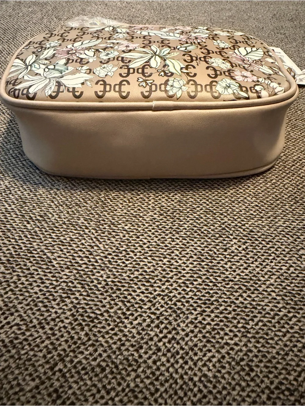 NWT Cavalli Class Lucilla Camera Beige Floral Crossbody Purse